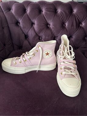 Pink strappy platform Converse never been worn! Size 9 women’s